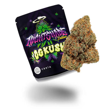 Eine schwebende Blüte von der Sorte OG Kush